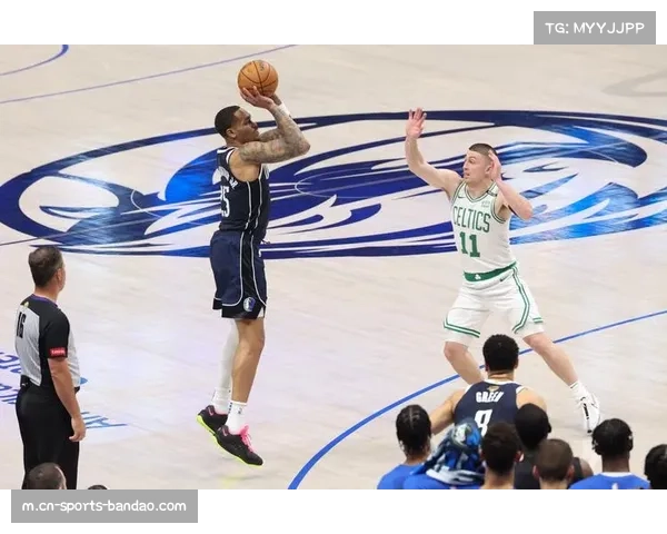 独行侠防守轮转存在漏洞 被凯尔特人多点开花战术击溃